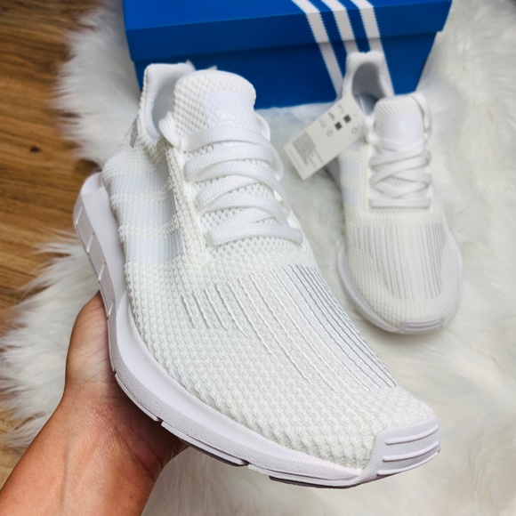 Adidas Swift Run Triple White Shoes - Picture 3 of 8